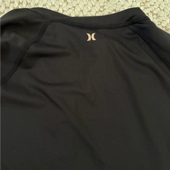 Hurley Black Zip-Front Rashguard - Picture 5 of 5